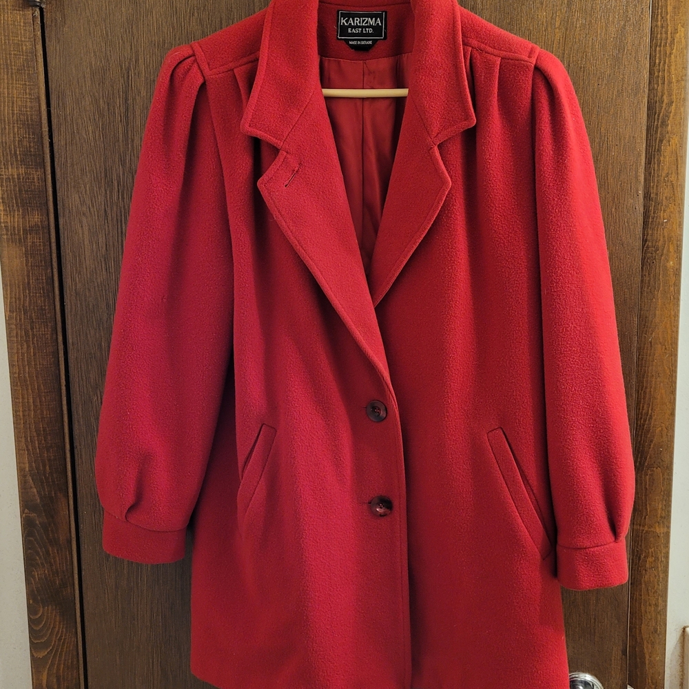 Karizma East Ltd. Vintage Wool Coat Red Lined Extra Button Womens Size 10